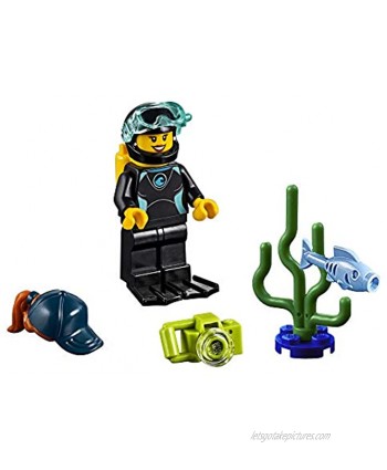 LEGO City Minifigure Female Diver in Wetsuit with Camera Fish and Sea Plant 60221